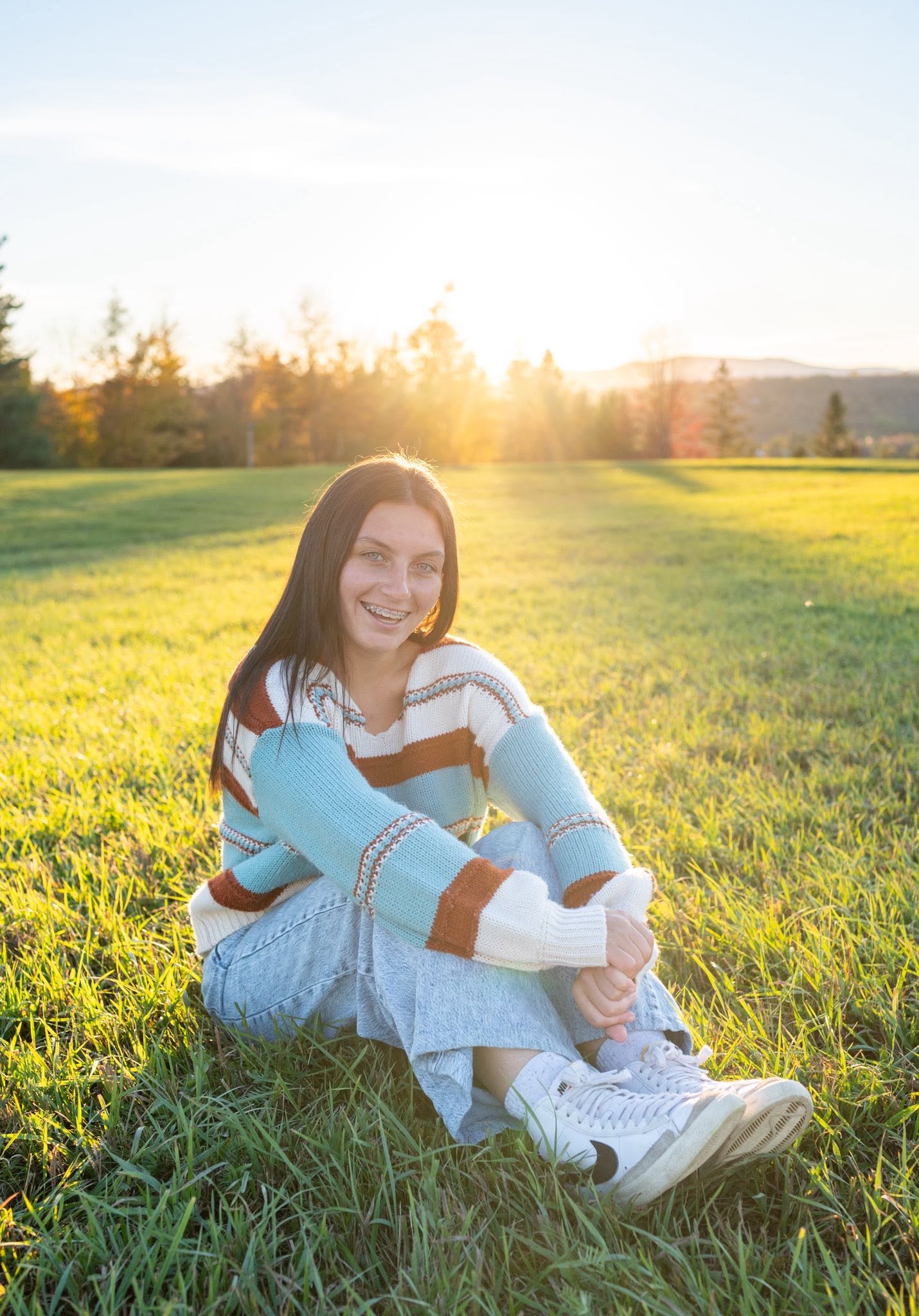Senior portrait photography by Meredith Lewis